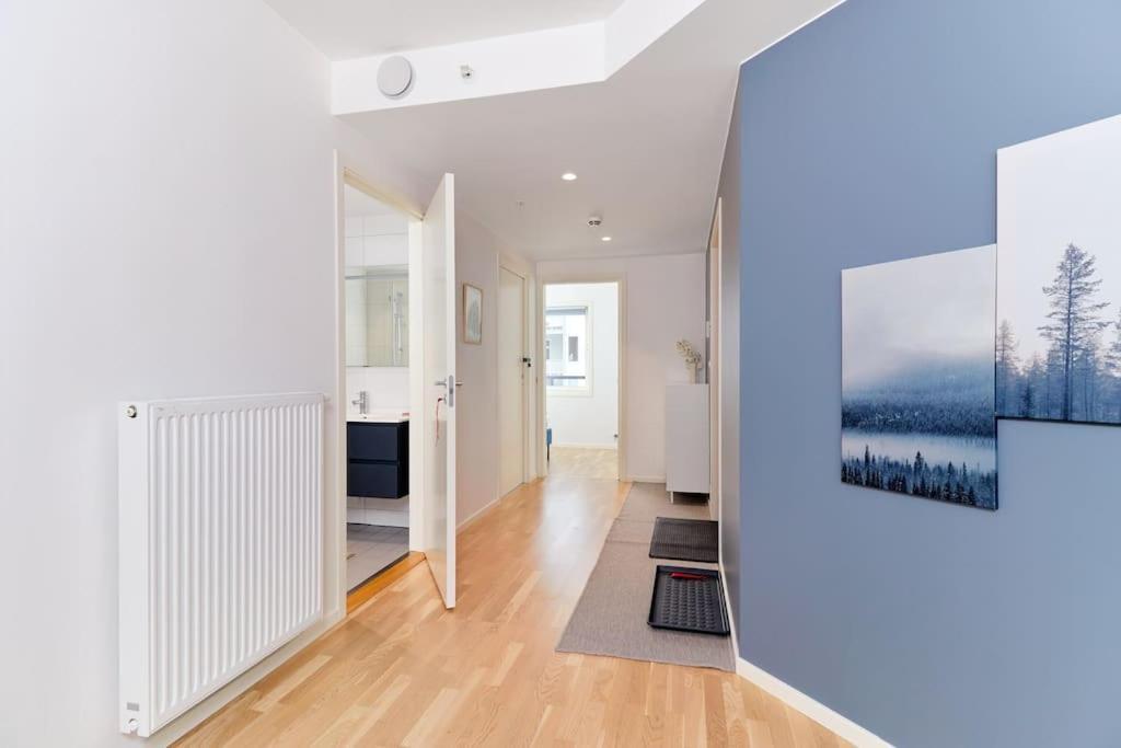 Bergen'S Finest: Sleek Oasis With Two Bedroom Exterior foto